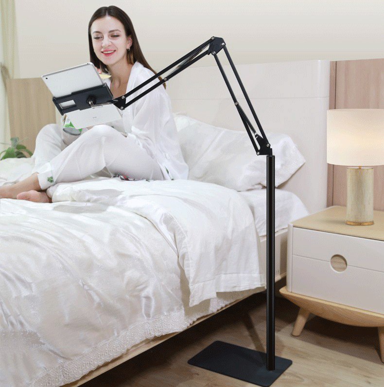 استاند وحامل ارضي للموبايل والتابلت بذراع دوار قابل لتعديل الزاوية حسب الرغبة وعدم استخدام اليد بطول 1.4 متر