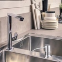 مضخة توزيع الصابون السائل تدور 360 درجة لسهولة التحكم من الاستانليس ستيل