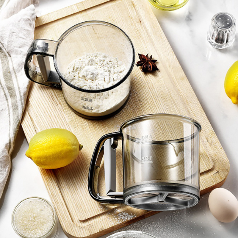 منخل دقيق يدوي 250 ملي بيد  ستانليس ستيل  بمعييار سهل الاستخدام