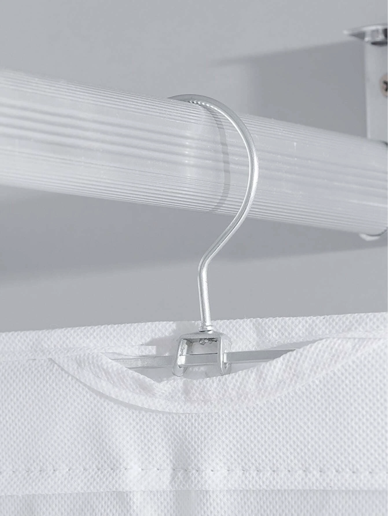 شماعة ومنظم شنط داخل الدولاب للحفاظ عليها من الانبعاج والأتساخ