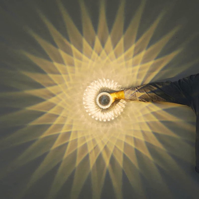 اباجورة اكريليك كريستالي تاتش 12 لون مختلفين تعمل بالشحن وريموت كنترول ويأتي معها وصله يو اس بي لغرفة النوم و المكتب