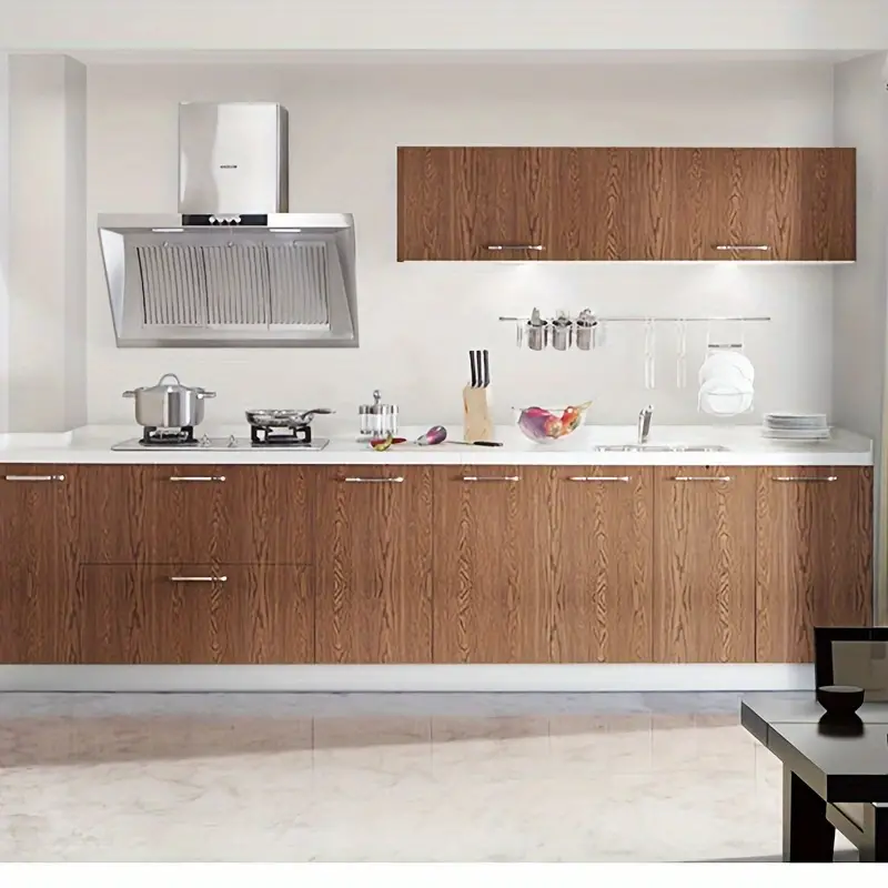 رول استيكر لاصق شكل خشبي باللون البني  لتجديد ديكور الحوائط والاثاث