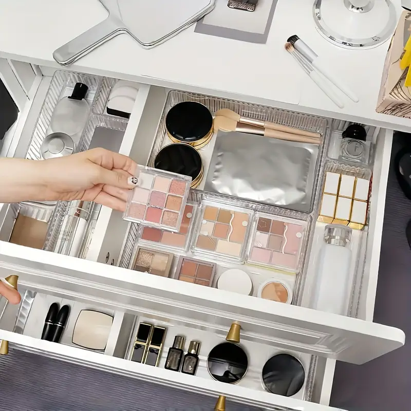 3060 منظم مكياج