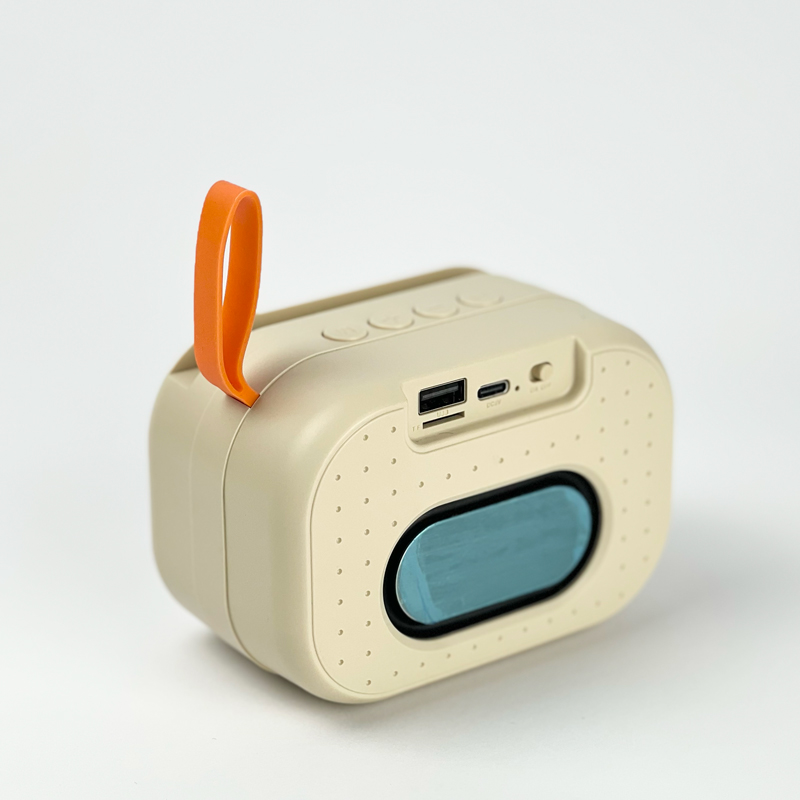 USB مكبر صوت ستيريو مع راديو - يعمل بالبلوتوث وشحن