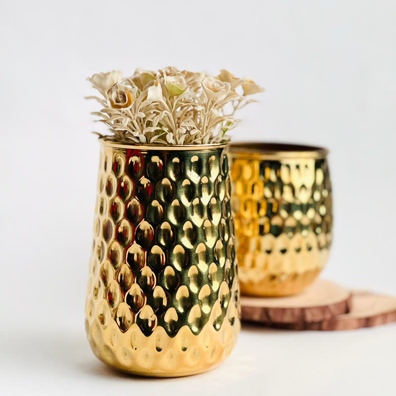 فازة زهور نحاس مزخرفة للديكور باللون الذهبي - 14 سم