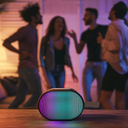 مكبر صوت أنكر ساوندكور مضيئ يعمل بالبلوتوث و يو اس بي للشحن