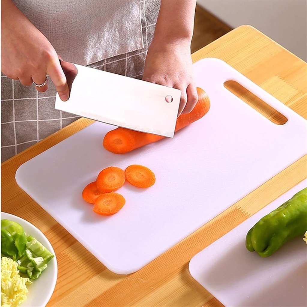 لوح تقطيع بلاستيكي للخضروات واللحوم غير قابلة للانزلاق
