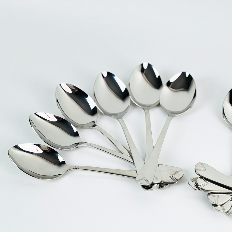 طقم معالق صغير استانليس ستيل 12 قطعة باللون الفضي