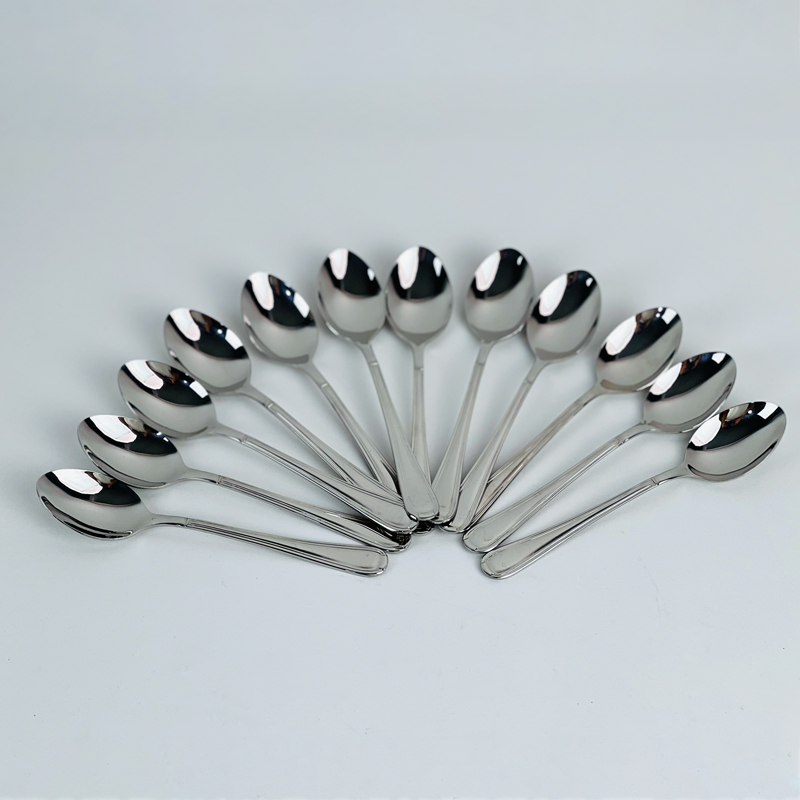 طقم معالق شاي استانلس ستيل 12 قطعة باللون الفضي