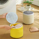 كفر حماية لتنظيف الملابس الداخلية وحمايتها من التلف اثناء الغسيل داخل الغسالة