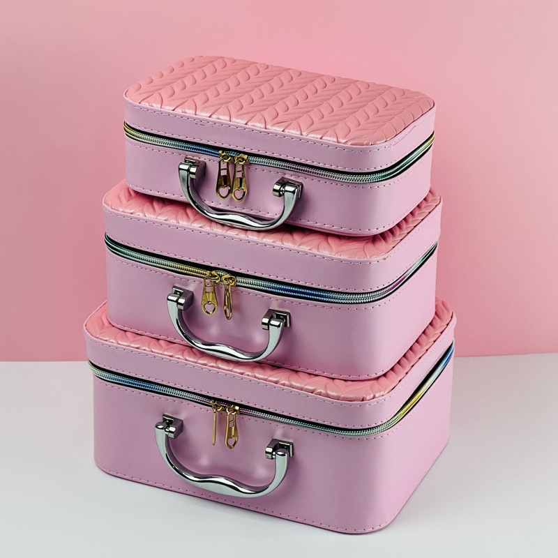 طقم  شنط لتنظيم وحمل ادوات الميكاب ب 3 احجام مختلفة من الجلد - بينك