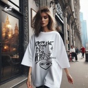 Eyes Of My Heart  تيشيرت اوفر سايز قطن باللون الابيض للنساء