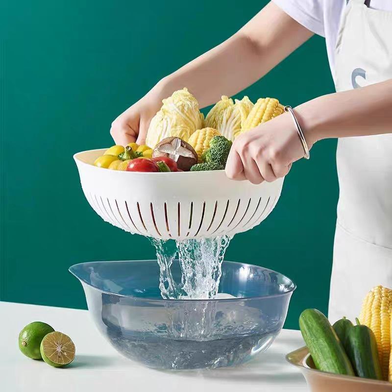 طبق بمصفاه بلاستيك منفصلة بسعة كبيرة لغسيل وتصفية الاطعمة