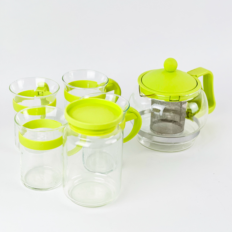 براد بيركس بمصفاه استانلس مع سكرية و 4 كوب شاي زجاج بيد بلاستكية