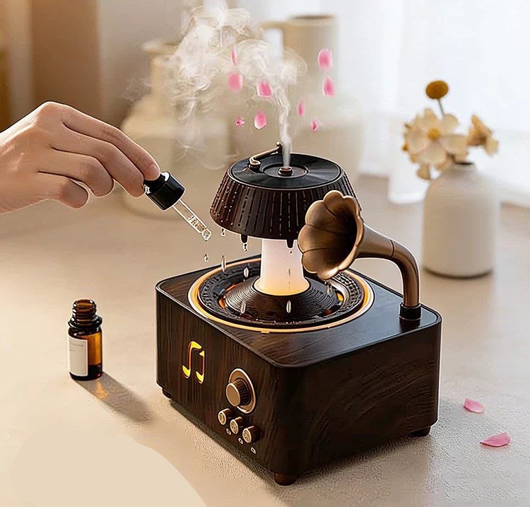 فواحة مضيئة على شكل جرامافون مع صوت ضوضاء بيضاء وسبيكر بلوتوث بخزان 250 ملي لتعطير المنزل بريموت للتحكم