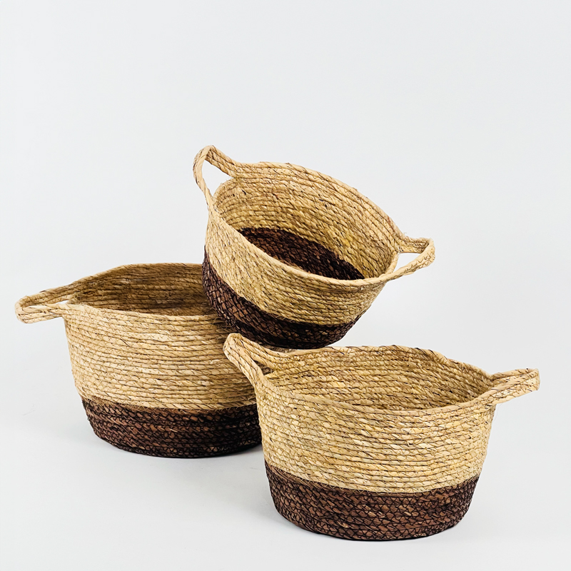 طقم سلال 3 قطع للملابس ولعب الاطفال والمخدات وقطع الديكور وللزرع الصناعي والطبيعي بيد من الخوص