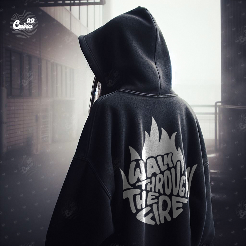Walk Through the Fire هودي اوفر سايز قطن  باللون الأسود