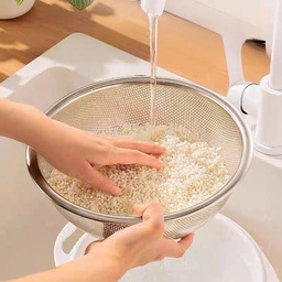 [HH00018184] طبق بلاستيك بمصفاه ستاليس ستيل باللون الابيض-24 *10سم