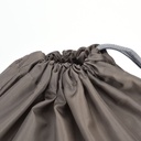 مجموعة شنط سفر وتربروف برباط لحفظ الملابس الداخلية المتسخة عند الرجوع او المكياج وأدوات التجميل والجزم والشباشب 4 احجام