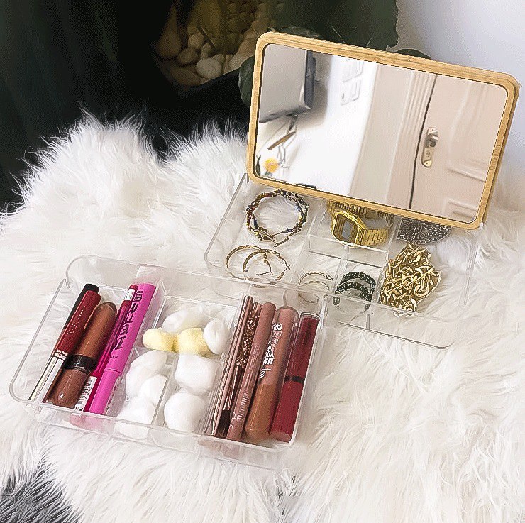 منظم اكليريك 2 دور مقسم لتنظيم الخواتم والحلقان والسلاسل بغطاء خشبي بمرايا