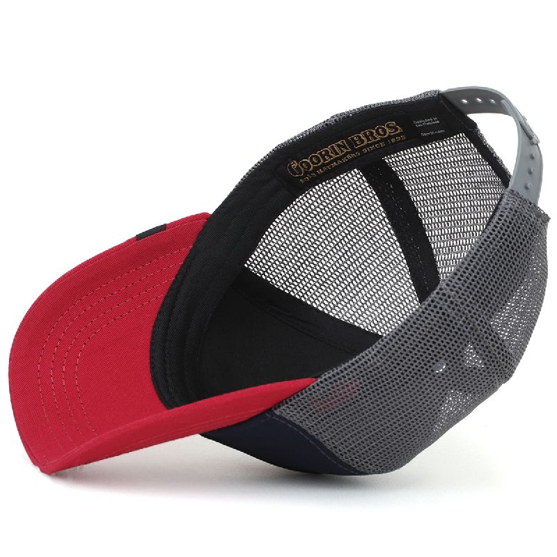 كاب شارك بجزء شبكي من الخلف لتهوية الشعر قابل لتعديل المقاس علي الرأس بألوان مختلفة