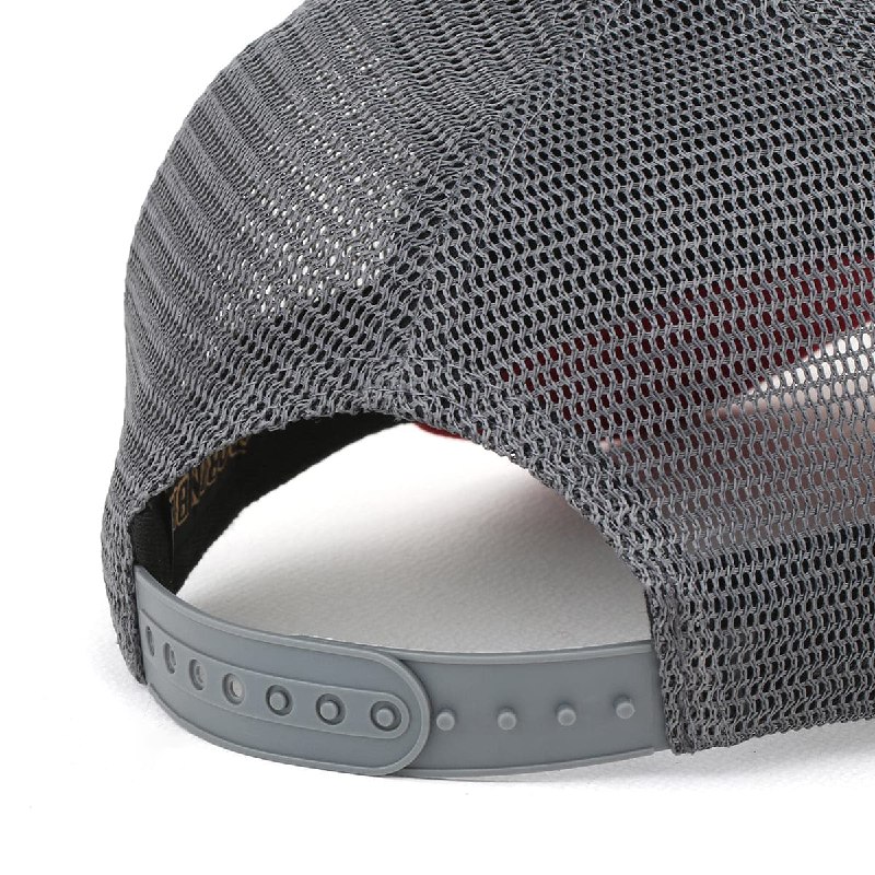 كاب شارك بجزء شبكي من الخلف لتهوية الشعر قابل لتعديل المقاس علي الرأس بألوان مختلفة