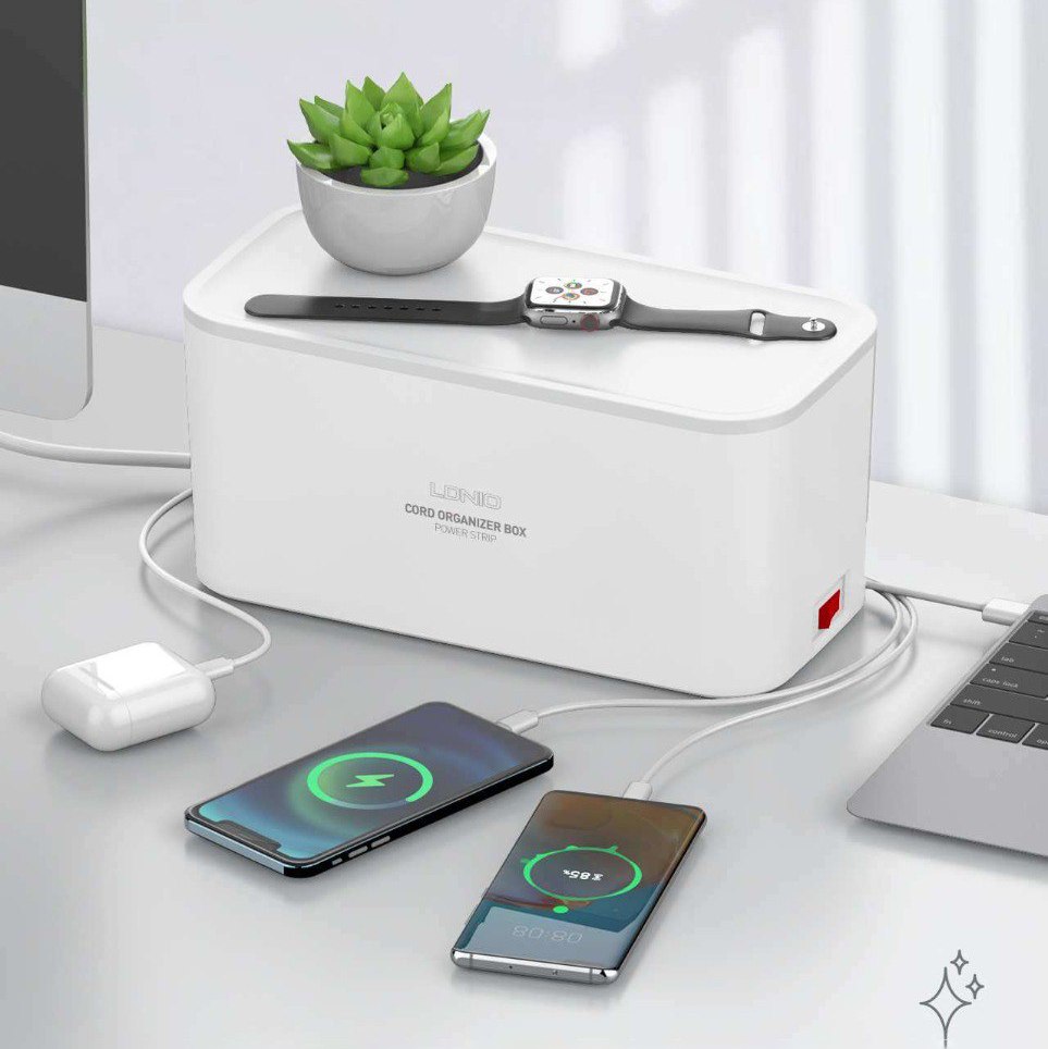 مشترك كهربائي 5 فيشة مع 3 منافذ يو اس بي ببوكس منظم للاسلاك وستاند للهواتف و الأجهزه