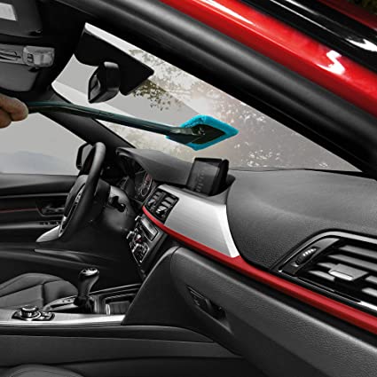 مساحة زجاج سيارة