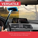 مساحة زجاج سيارة