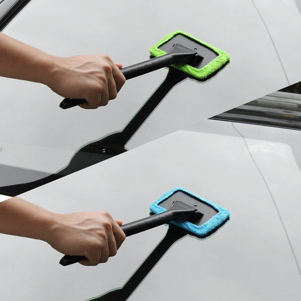 مساحة زجاج سيارة