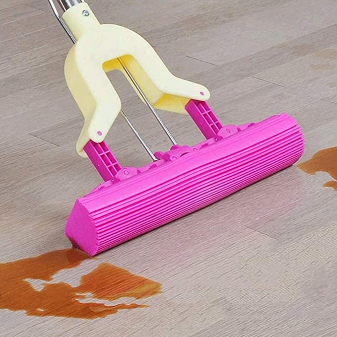 مساحة تنظيف الارضيات والباركيه والسيراميك ذاتية العصر بيد معدن طويلة بمقبض بلاستيك مريح