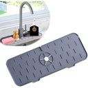 مفرش حنفية سيليكون حامل للصابون والليفه مانع للبلل بفتحات لتصريف المياه في حوض المطبخ والحمام