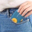 منظم للادوية محمول مقسم من الداخل خانات للسفر والخروج