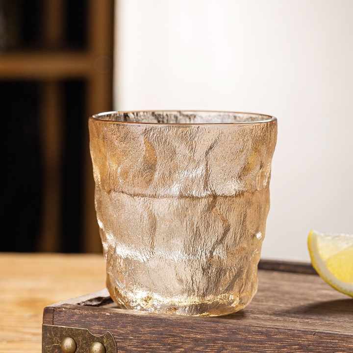 طقم كوبايات زجاج كريستال جليدي متعرج 6 قطع  لشرب وتقديم العصائر والنسكافيه 230 مللي - عسلي