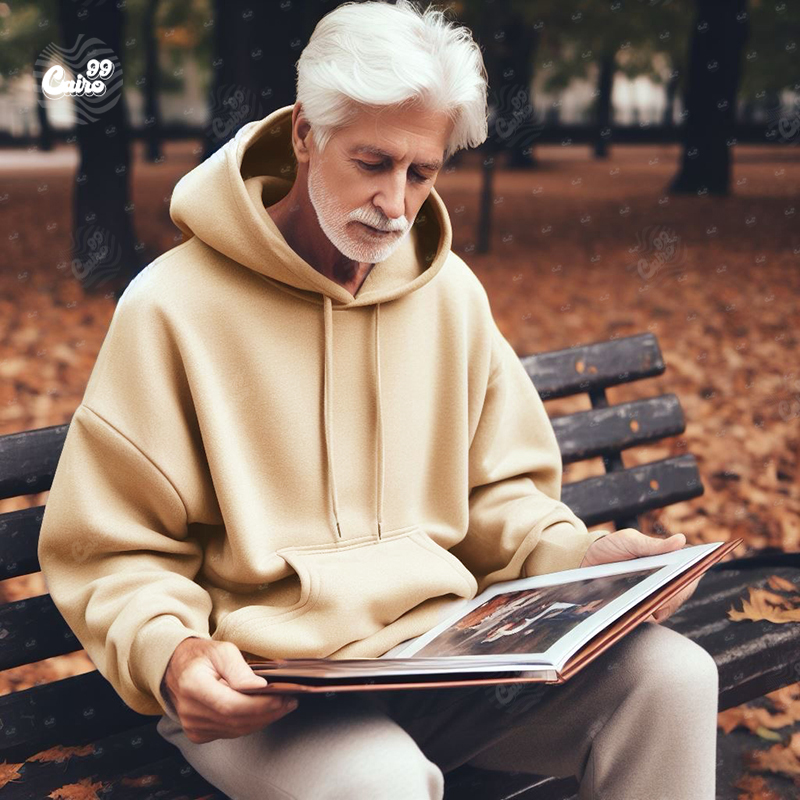 هودي اوفر سايز قطن باللون البيج للرجال