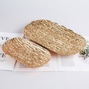 سيرفيس جولد متعرج لتقديم الحلويات والفاكهة او تزيين قطع الديكور بشكل انيق من الستاليس ستيل مقاس 35* 20 سم