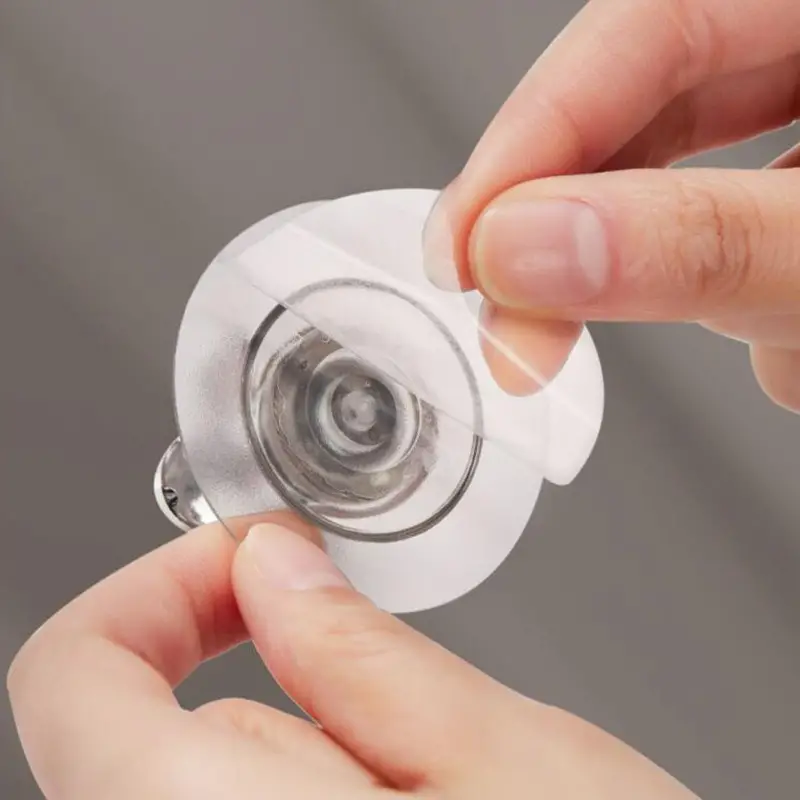 مقبض رافع لمقعد التواليت قطعتين علي شكل ورردة مع لصق لتثبيته لتجنب لمس الغطاء