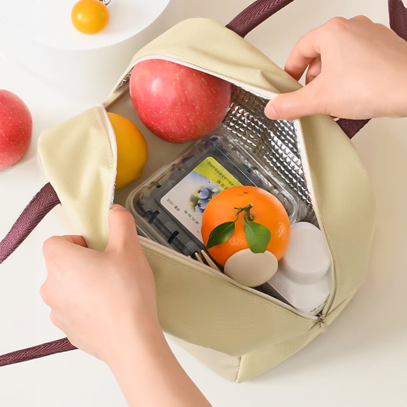 شنطة حرارية بيد مبطنة فويل لحفظ حرارة الطعام والمشروبات