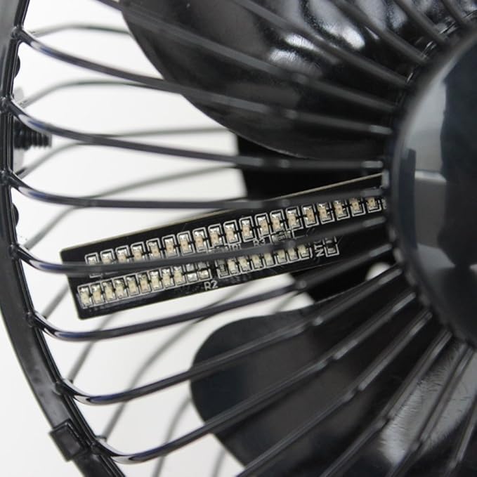 مروحة ليد مكتب بساعة رقمية تدور 360 درجة تعمل بالشحن