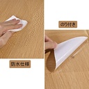 رول استيكر لاصق شكل رخامي باللون الابيض لتجديد ديكور المطبخ