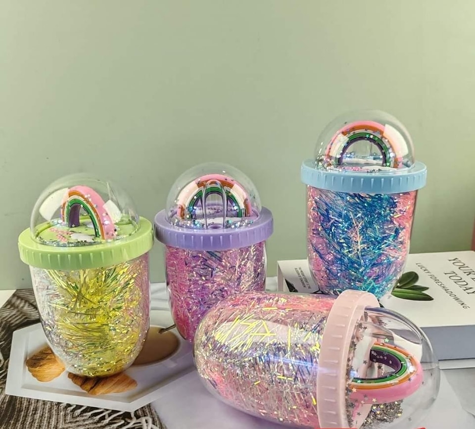 مج جليتر مللي بغطاء مجسم قوس قزح من الاعلي مع شاليموه