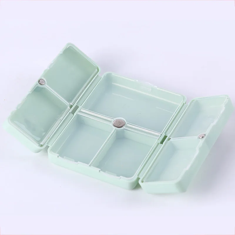 منظم يومي للأدوية و الفيتامينات مقسم 7 خانات بغطاء محكم الغلق