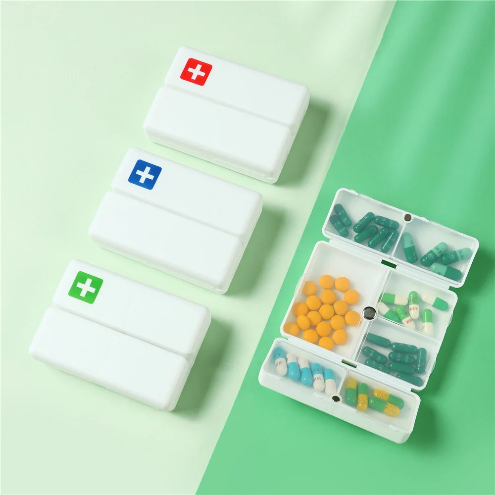 منظم يومي للأدوية و الفيتامينات مقسم 7 خانات بغطاء محكم الغلق