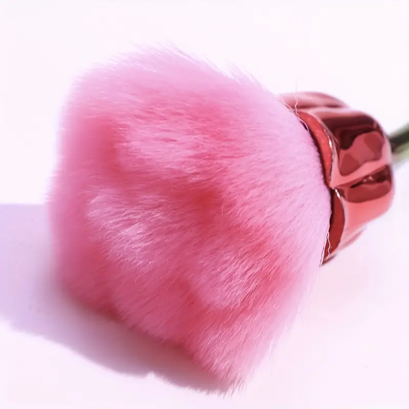 فرشة مكياج ناعمة ولطيفة علي البشرة شكل وردة مجسم