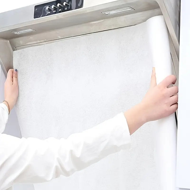 رول فلتر لشفاط المطبخ مقاوم للزيوت قابل للقص حسب الاحتياج _ مقاس 10 متر