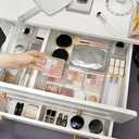 3060 منظم مكياج