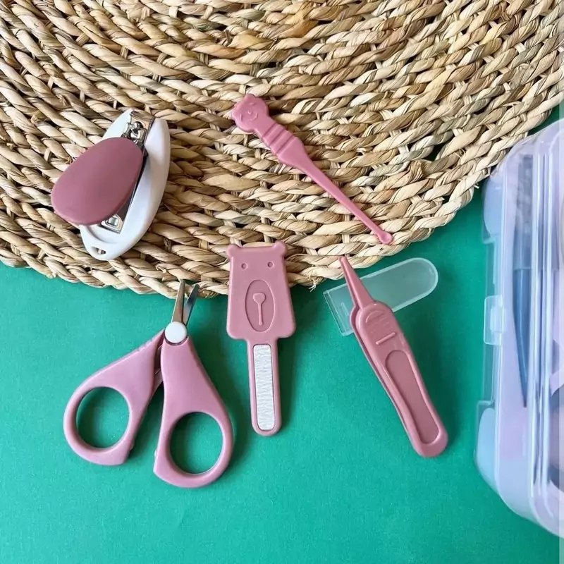 طقم باديكير للعناية باظافر الاطفال حديثي الولادة  - 5قطع