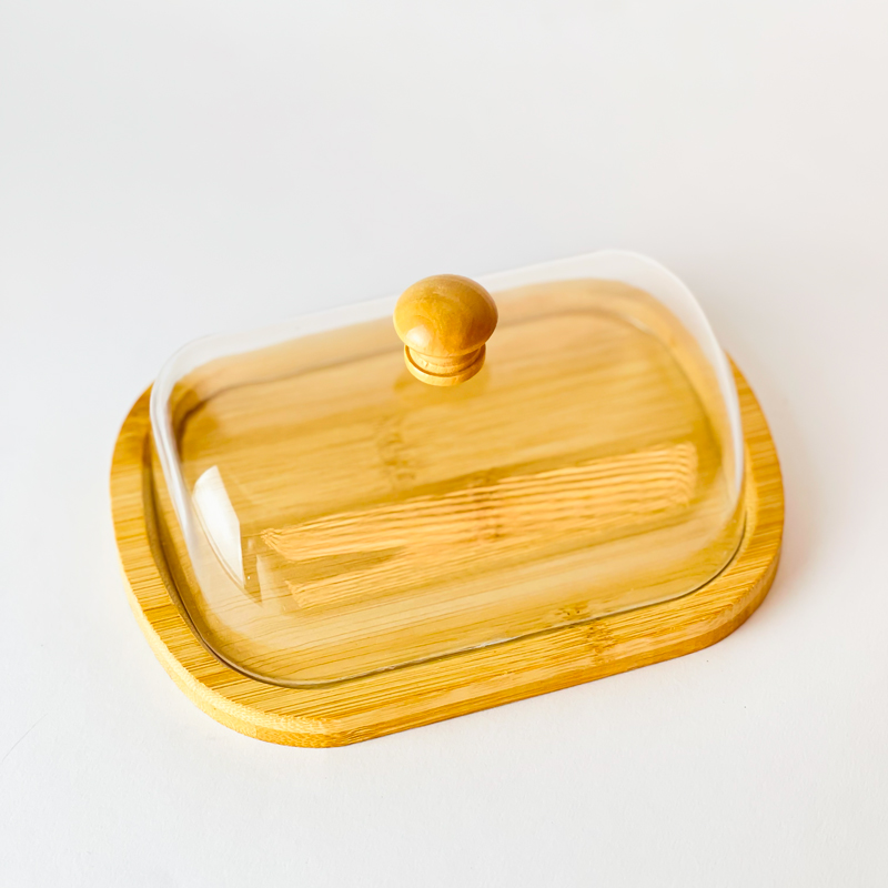 علبة زبدة خشب بغطاء اكليريك لحفظ وتقديم الزبدة علي السفرة