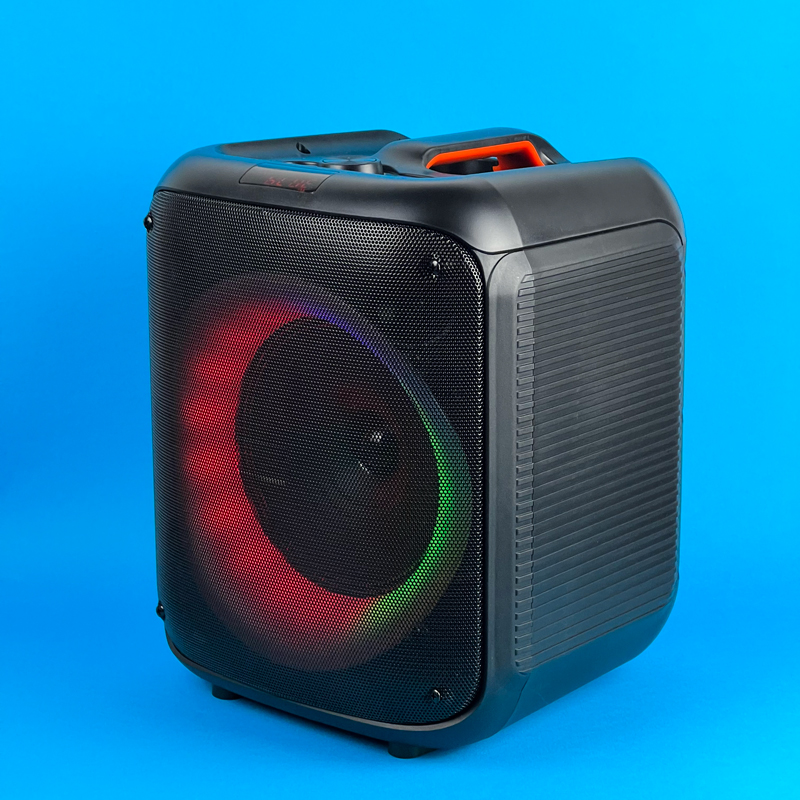 مكبر صوت بالوان ار جي بي لاسلكي يعمل بالبلوتوث مع ريموت كنترول  للتحكم عن بعد - بطارية 3600 مللي امبير