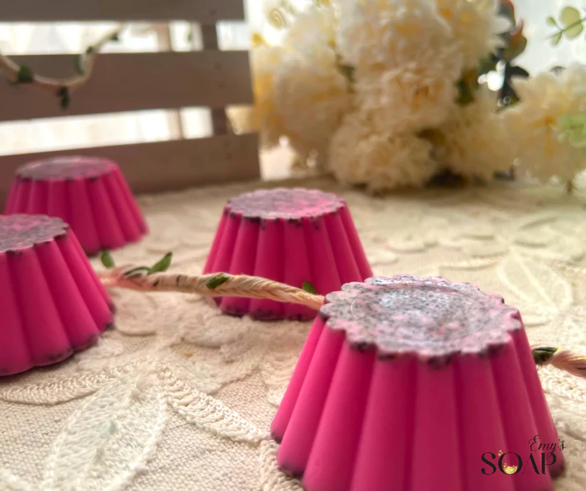 صابونة التوت وبذور الشيا لغسل وتقشير الوجه - 70 جرام